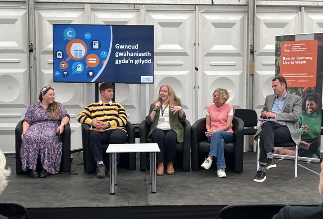 The event's panel